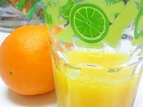 断食明けの回復食（１）手搾りオレンジジュース